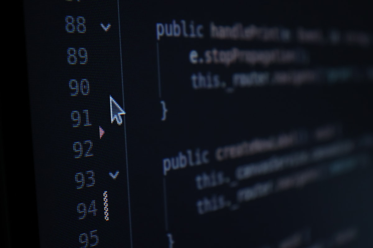 Pantalla con código en desarrollo